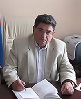 Таможник Евгений Леонтьевич.